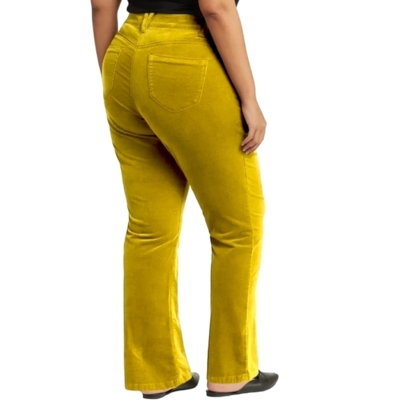 18 Tall • L.L. Bean • Favourite Fit Corduroy Straight Leg - Picture 2 of 4